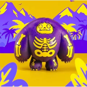 Abominable Toys Plastic Empire Exclusive Electric Purple Skeleton Chomp Glow in the Dark Figure LE 450